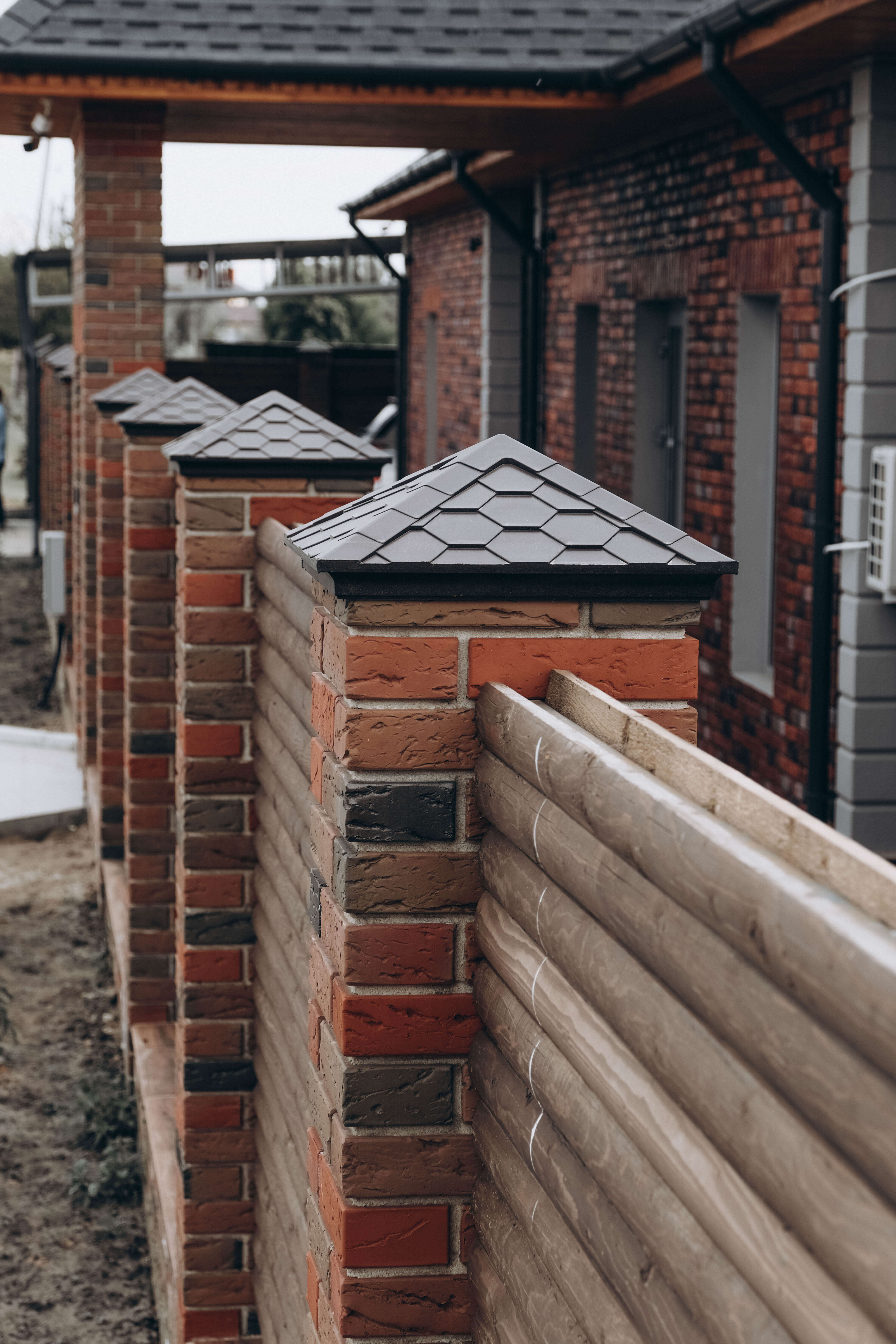 Колпак Zking Эверест Коричневый на столб 1.5х1.5 кирпича (390х390мм) в Архангельске фото