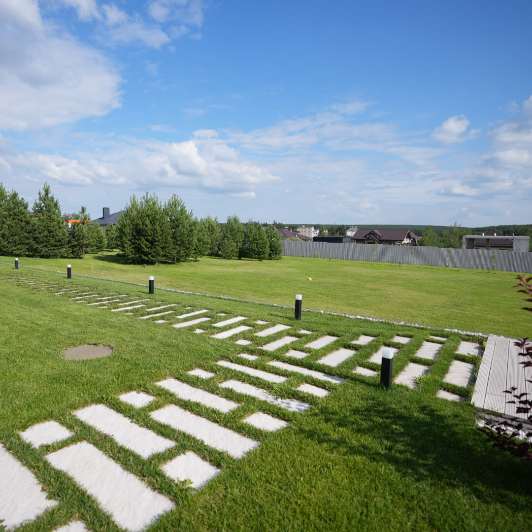 Шаговая плита STONE Светлая Галька 990х330х55мм в Архангельске фото